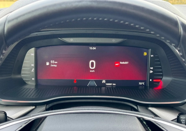 Skoda Octavia cena 69900 przebieg: 165000, rok produkcji 2020 z Jędrzejów małe 781